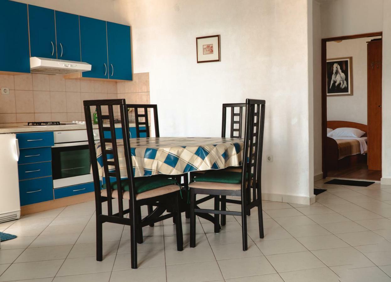 Njofra Banj Apartamento Exterior foto