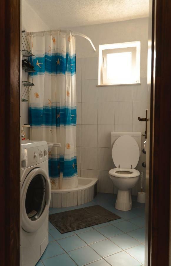 Njofra Banj Apartamento Exterior foto